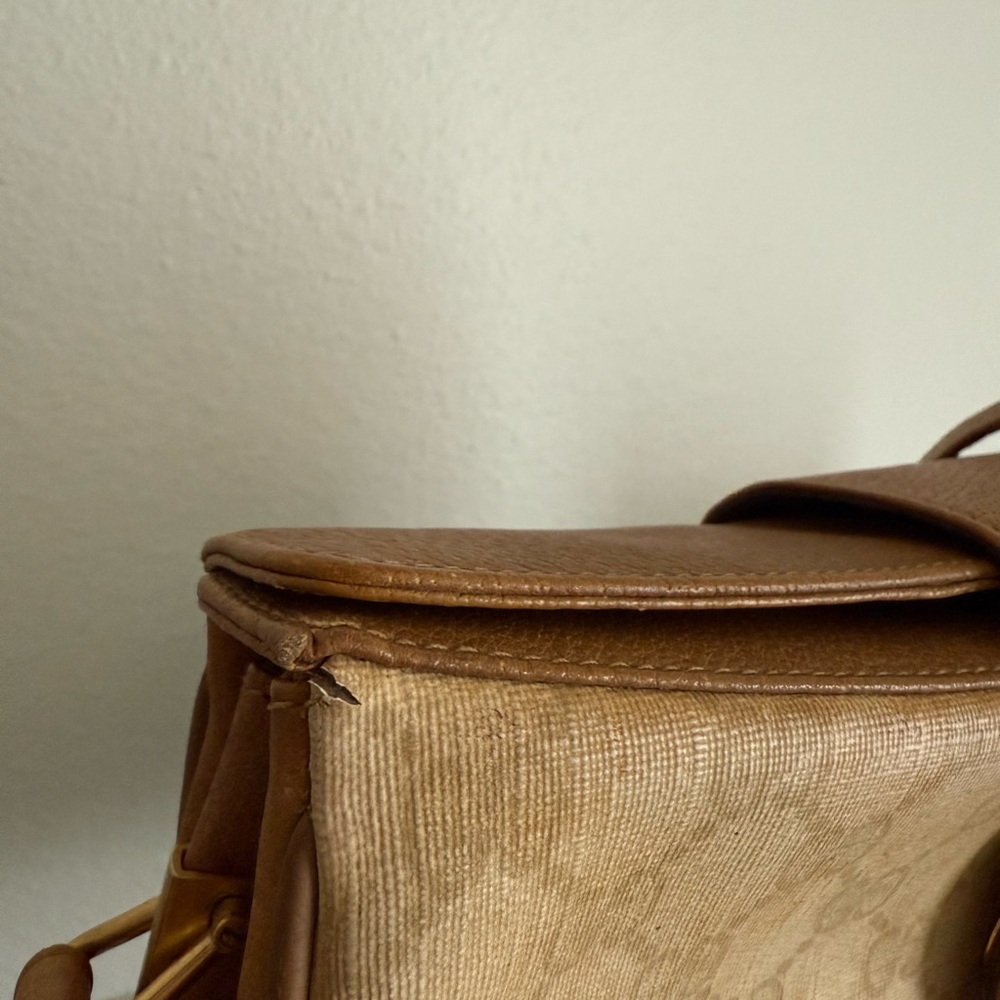 Gucci Vintage Collection Crossbody - Picture 9 of 12